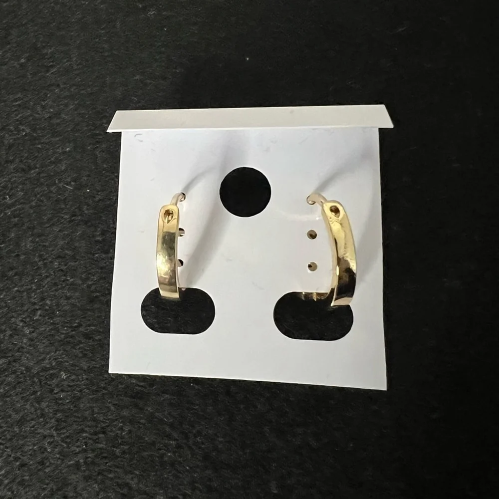 Unbranded 14k gold